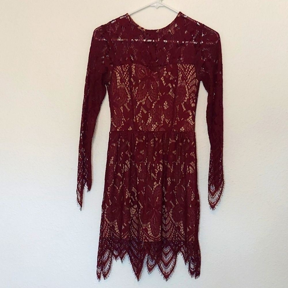 Maroon Long-Sleeved Lace Dress Size XS